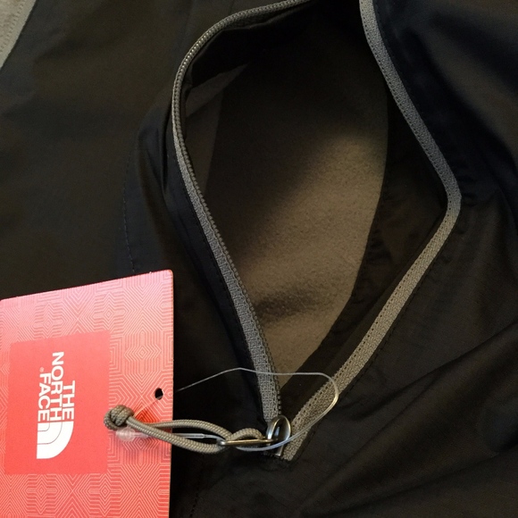 NWT The North Face Women's Jacket XL - Picture 6 of 8